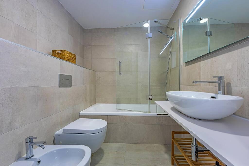 Ferienwohnung Ventura-Centrico, Piscina, Balcon Wifi Y Parking Tarifa Exterior foto